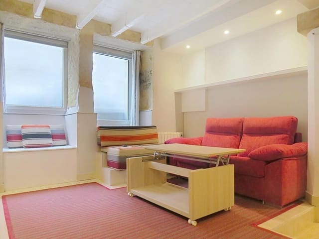 Komercyjne do wynajęcia w Donostia-San Sebastián - 900 € (Ref: 9390503)