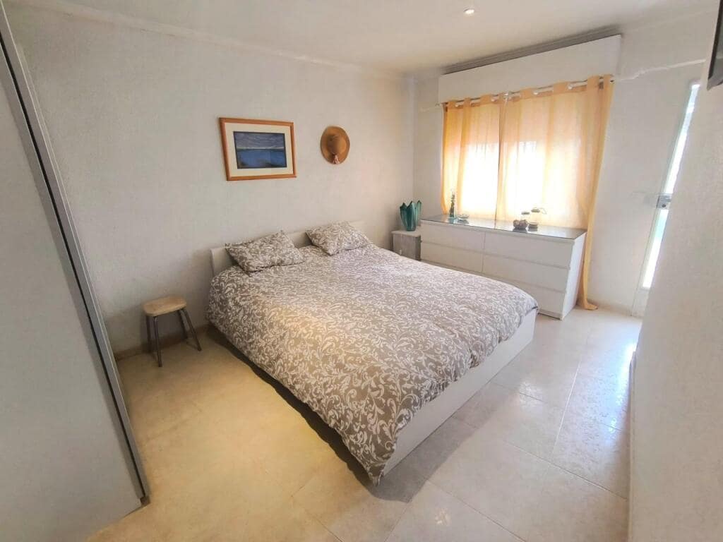 4 chambre Villa/Maison à vendre à Petrel / Petrer avec piscine garage - 330 000 € (Ref: 9395880)