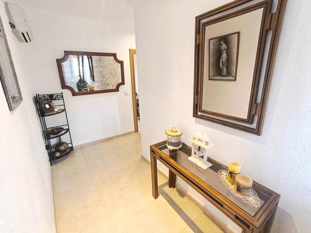 4 chambre Villa/Maison à vendre à Petrel / Petrer avec piscine garage - 330 000 € (Ref: 9395880)