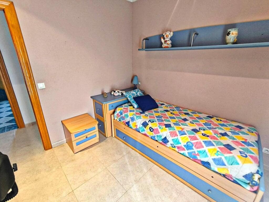 4 chambre Villa/Maison à vendre à Petrel / Petrer avec piscine garage - 330 000 € (Ref: 9395880)