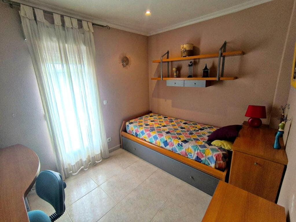 4 chambre Villa/Maison à vendre à Petrel / Petrer avec piscine garage - 330 000 € (Ref: 9395880)