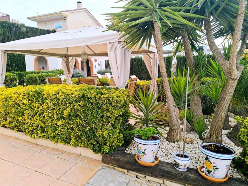 4 chambre Villa/Maison à vendre à Petrel / Petrer avec piscine garage - 330 000 € (Ref: 9395880)