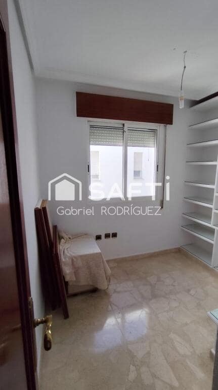 4 chambre Appartement à vendre à Badajoz ville avec garage - 210 000 € (Ref: 9395881)