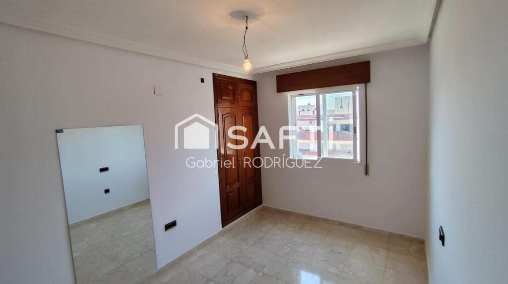 4 chambre Appartement à vendre à Badajoz ville avec garage - 210 000 € (Ref: 9395881)