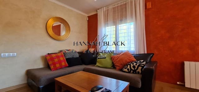 3 sovrum Villa till salu i Vallirana med pool garage - 599 000 € (Ref: 9395883)