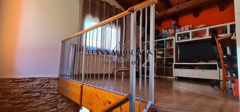 3 camera da letto Villa in vendita in Vallirana con piscina garage - 599.000 € (Rif: 9395883)