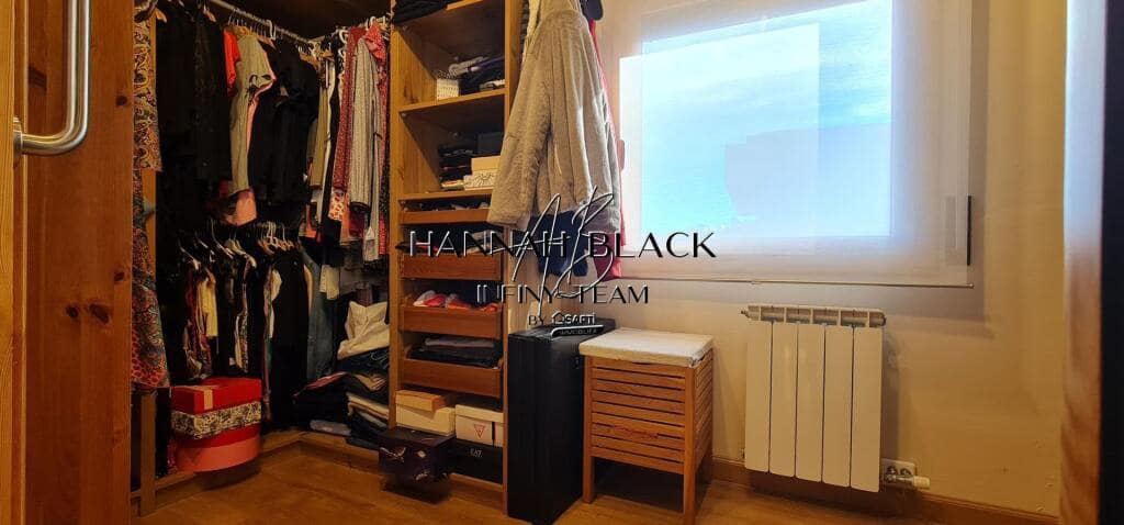 3 camera da letto Villa in vendita in Vallirana con piscina garage - 599.000 € (Rif: 9395883)