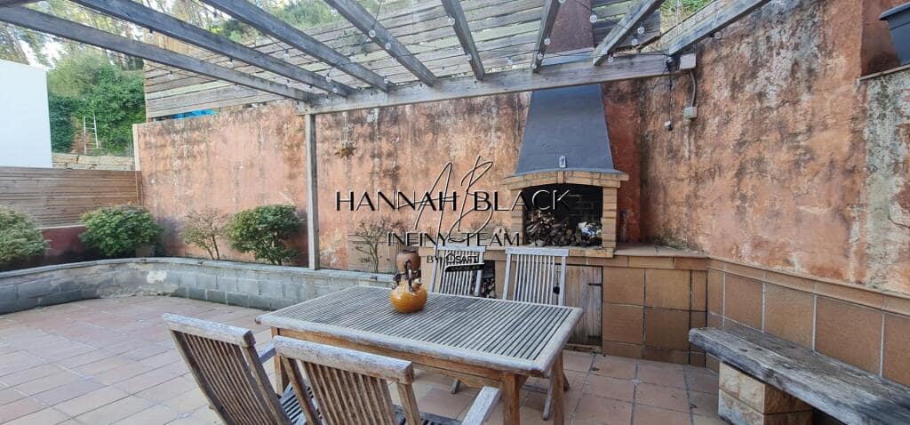 3 camera da letto Villa in vendita in Vallirana con piscina garage - 599.000 € (Rif: 9395883)