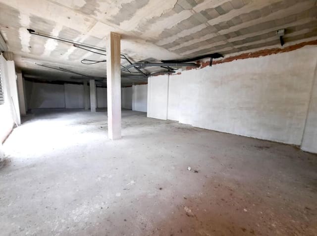 Commercial for sale in Sagunto / Sagunt - € 165,000 (Ref: 9395887)