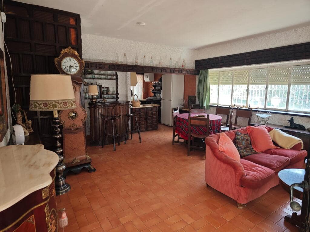 4 sovrum Villa till salu i Duron - 220 000 € (Ref: 9395889)