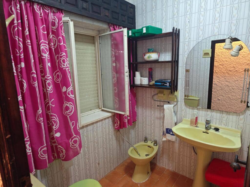 4 sovrum Villa till salu i Duron - 220 000 € (Ref: 9395889)