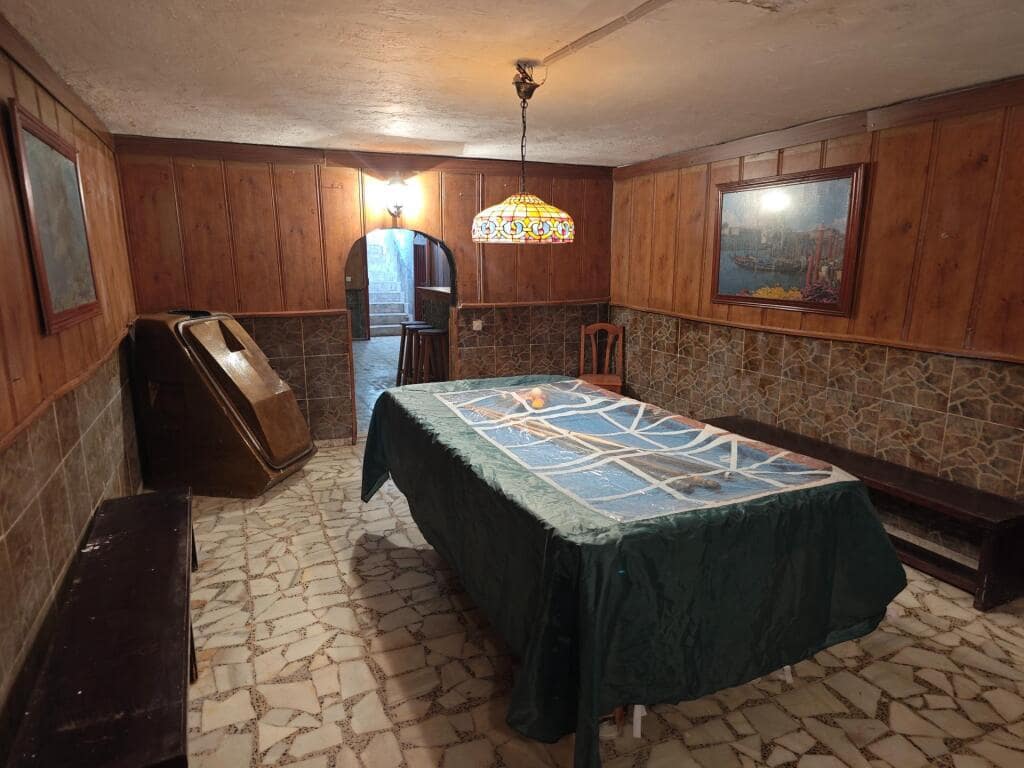 4 sovrum Villa till salu i Duron - 220 000 € (Ref: 9395889)