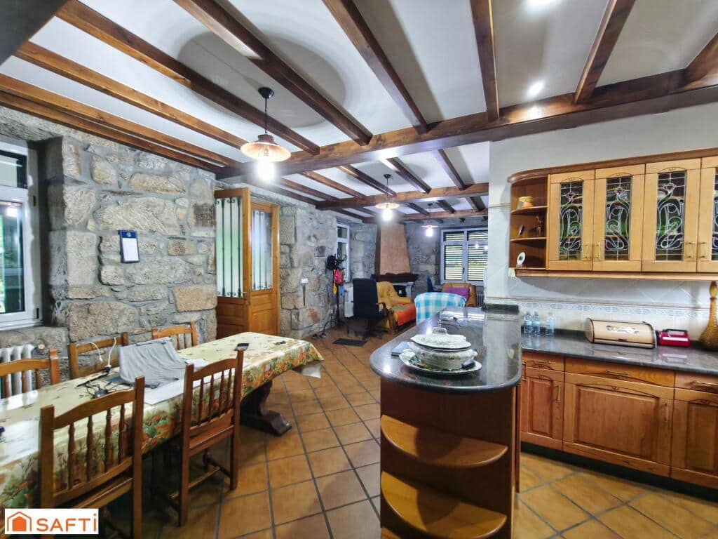 4 soverom Finca/Herregård til salgs i O Carballino med garasje - € 370 000 (Ref: 9395890)