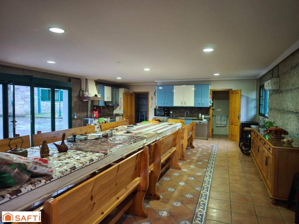 4 soverom Finca/Herregård til salgs i O Carballino med garasje - € 370 000 (Ref: 9395890)