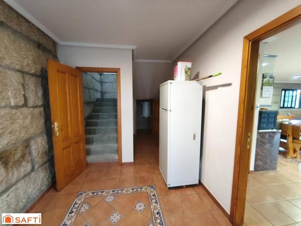 4 soverom Finca/Herregård til salgs i O Carballino med garasje - € 370 000 (Ref: 9395890)