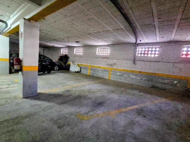 3 sypialnia Apartament na sprzedaż w Blanes z basenem - 184 000 € (Ref: 9395892)