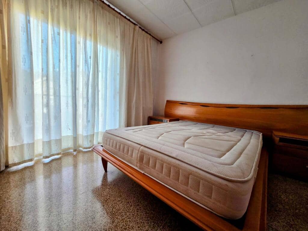 3 sypialnia Apartament na sprzedaż w Blanes z basenem - 184 000 € (Ref: 9395892)