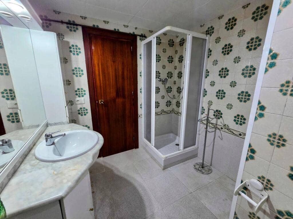 3 sypialnia Apartament na sprzedaż w Blanes z basenem - 184 000 € (Ref: 9395892)