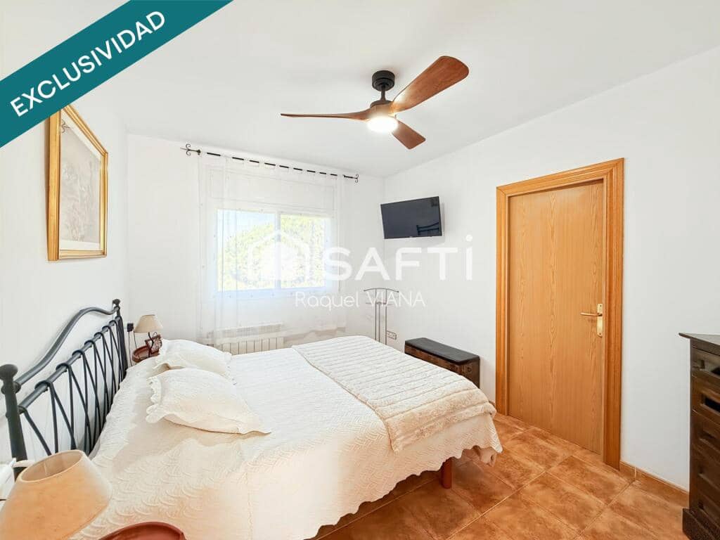 4 soveværelse Villa til salg i Abrera med swimmingpool garage - € 625.000 (Ref: 9395894)