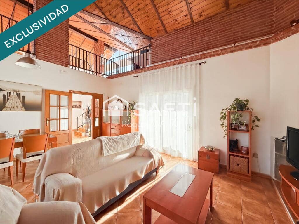 4 soveværelse Villa til salg i Abrera med swimmingpool garage - € 625.000 (Ref: 9395894)