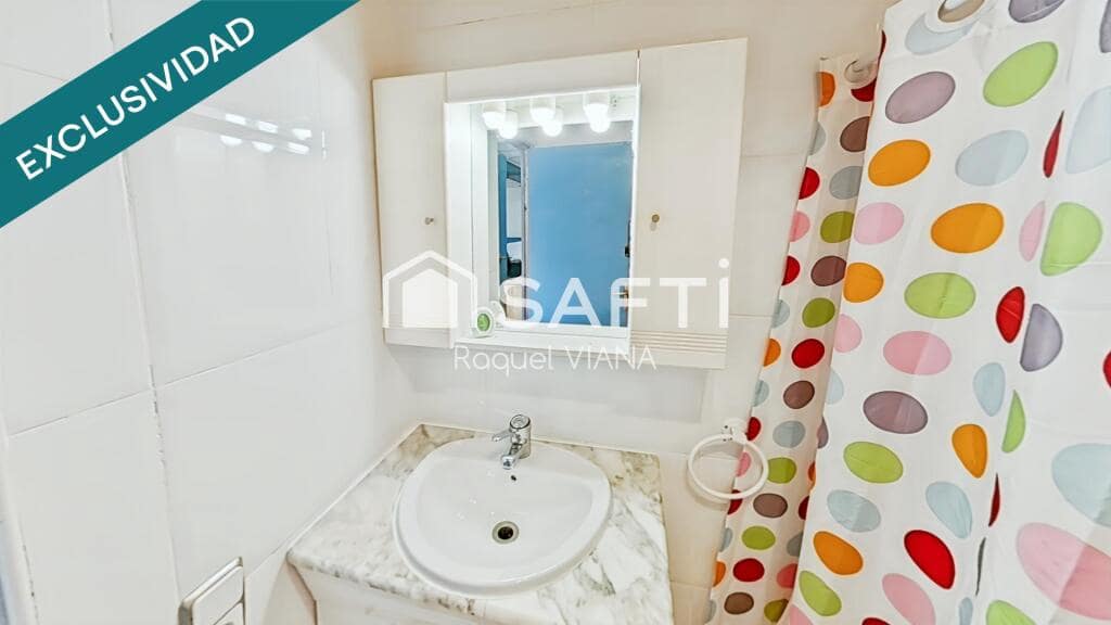 4 soveværelse Villa til salg i Abrera med swimmingpool garage - € 625.000 (Ref: 9395894)