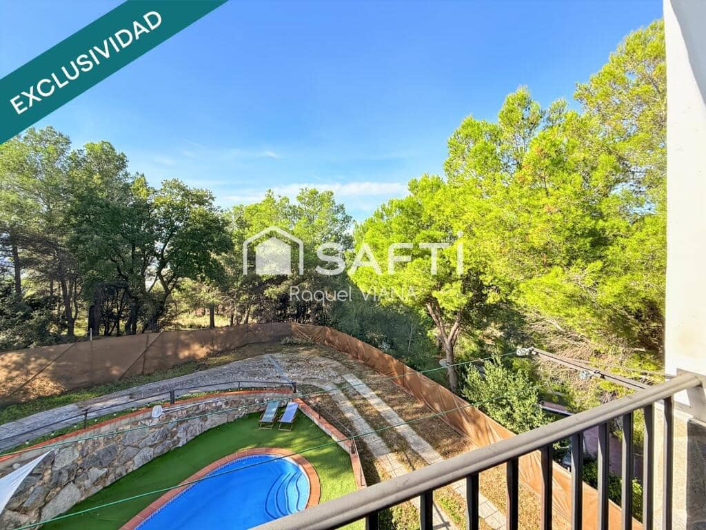 4 soveværelse Villa til salg i Abrera med swimmingpool garage - € 625.000 (Ref: 9395894)