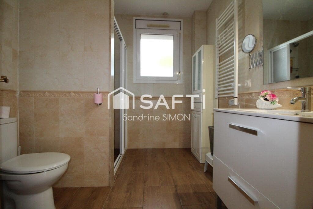 6 sypialnia Willa na sprzedaż w Vidreres z basenem garażem - 490 000 € (Ref: 9398352)