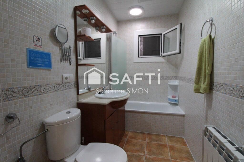 6 sypialnia Willa na sprzedaż w Vidreres z basenem garażem - 490 000 € (Ref: 9398352)