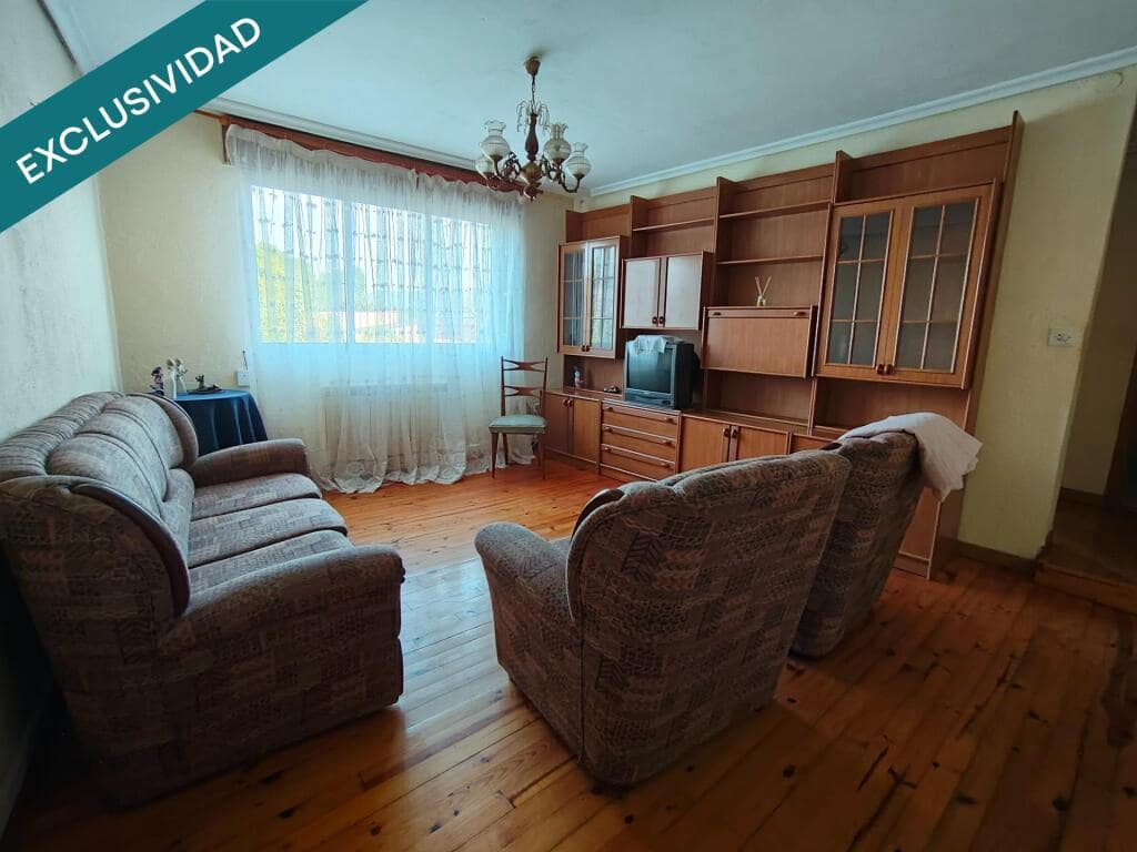 3 slaapkamer Rijtjeshuis te koop in Villadepalos - € 82.000 (Ref: 9398358)