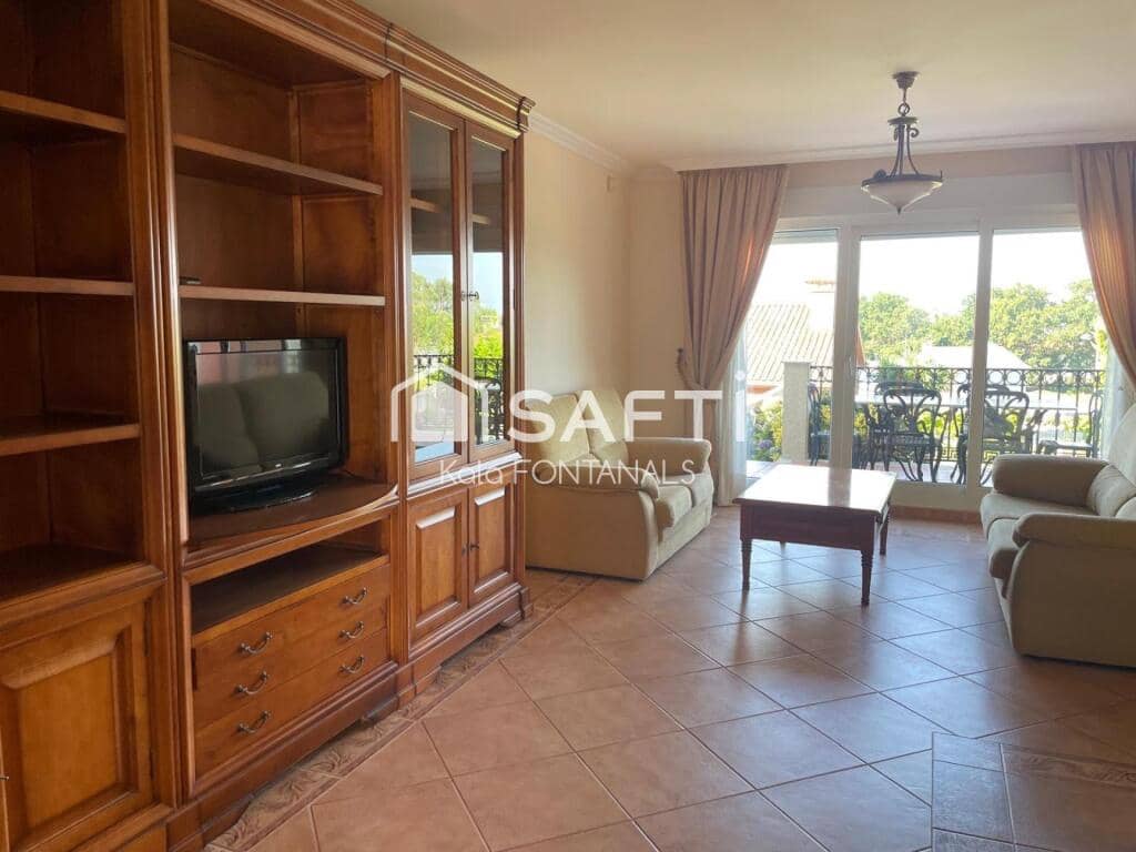 4 soverom Rekkehus til salgs i Sanxenxo med svømmebasseng garasje - € 520 000 (Ref: 9398362)