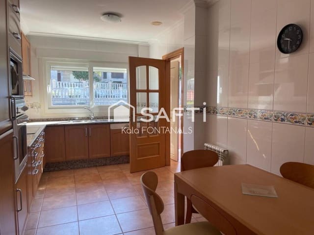 4 bedroom Terraced Villa for sale in Sanxenxo with pool garage - € 520,000 (Ref: 9398362)
