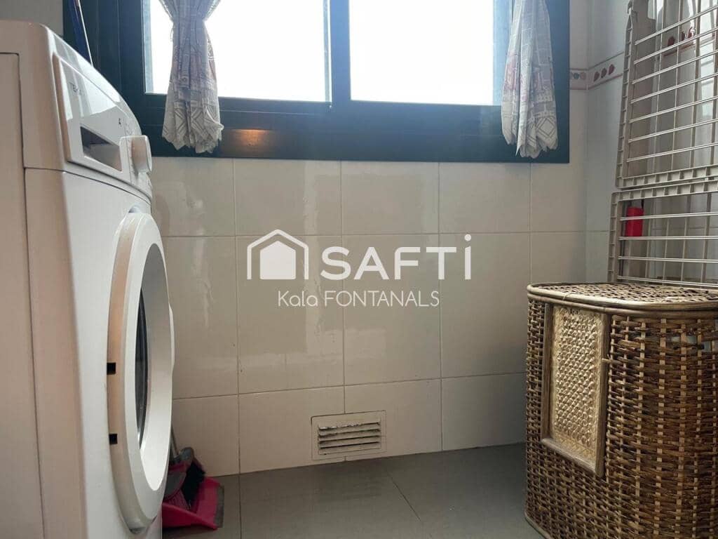 2 bedroom Apartment for sale in Pontevedra city with garage - € 225,000 (Ref: 9398363)