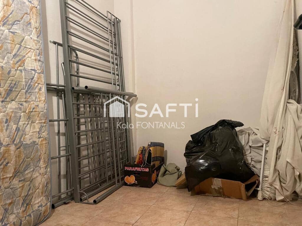 2 bedroom Apartment for sale in Pontevedra city with garage - € 225,000 (Ref: 9398363)