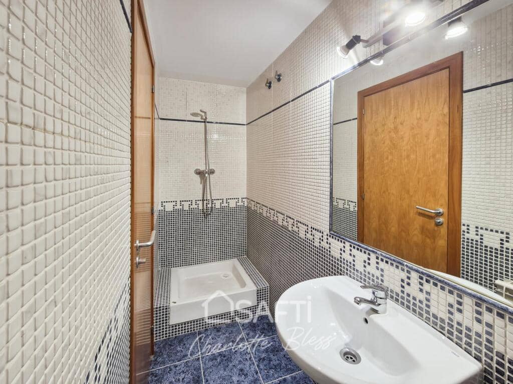 3 bedroom Apartment for sale in Cubelles - € 278,000 (Ref: 9400765)