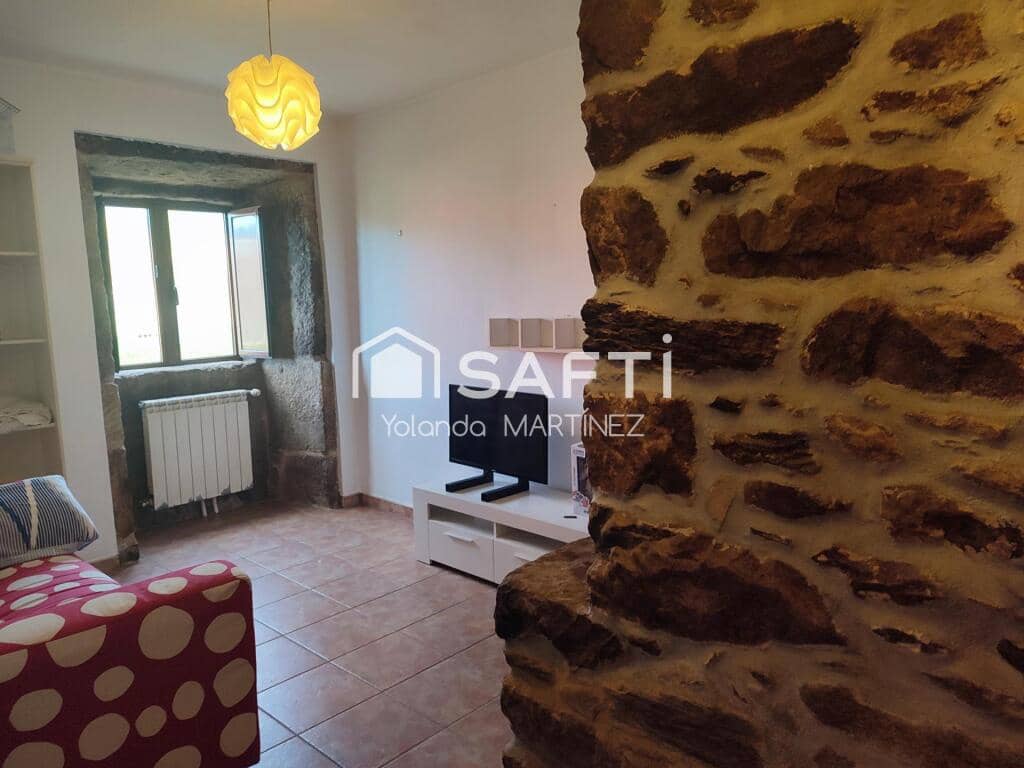 5 bedroom Villa for sale in Silleda - € 230,000 (Ref: 9400767)