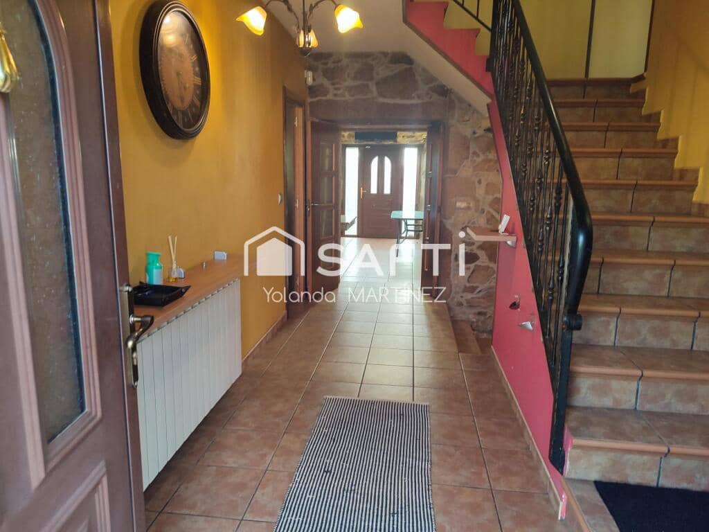 5 bedroom Villa for sale in Silleda - € 230,000 (Ref: 9400767)