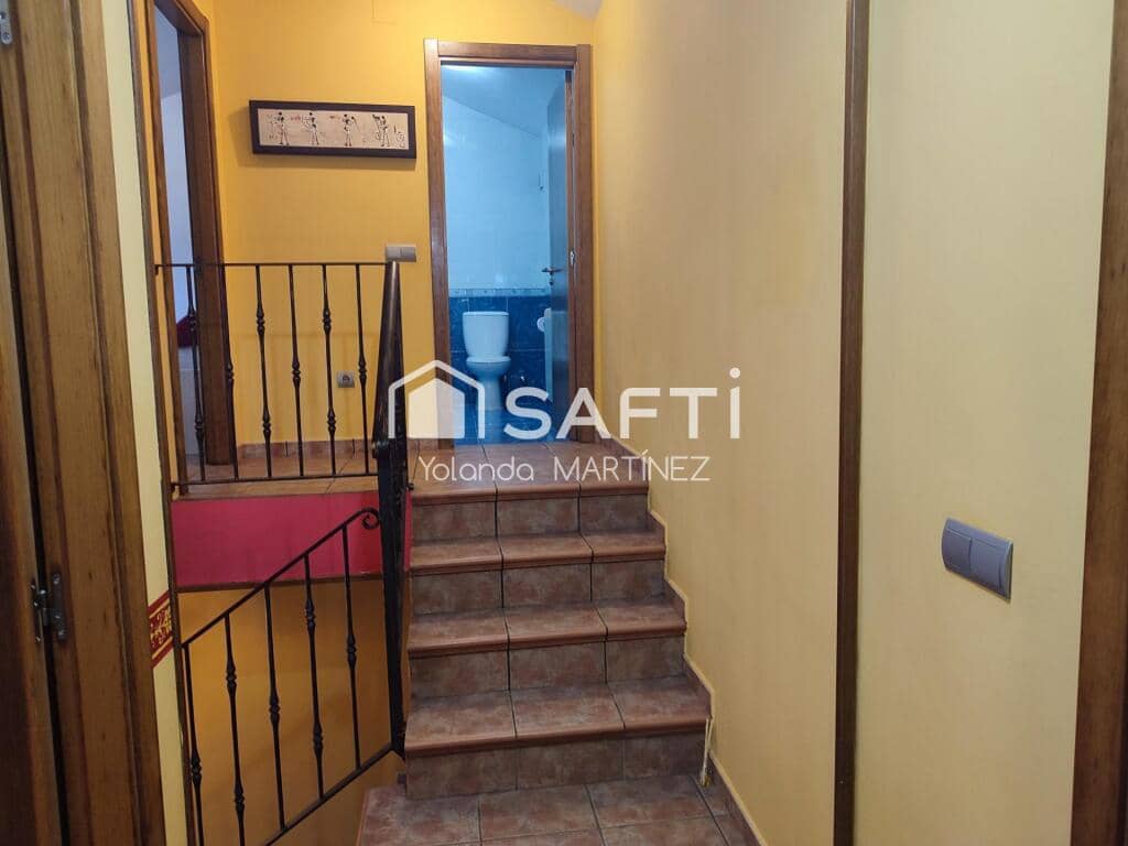 5 bedroom Villa for sale in Silleda - € 230,000 (Ref: 9400767)