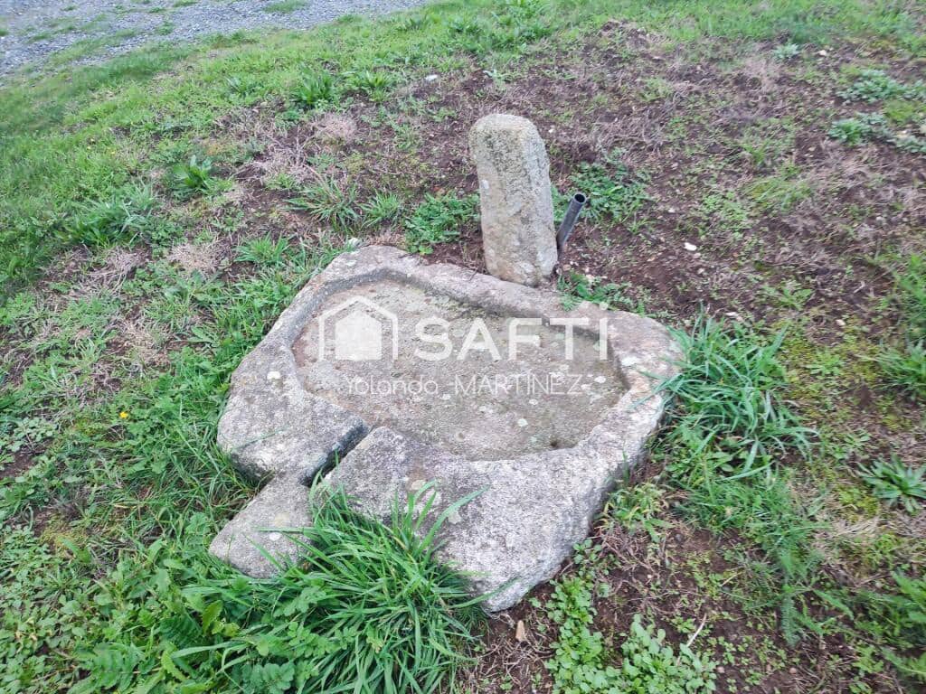 5 bedroom Villa for sale in Silleda - € 230,000 (Ref: 9400767)