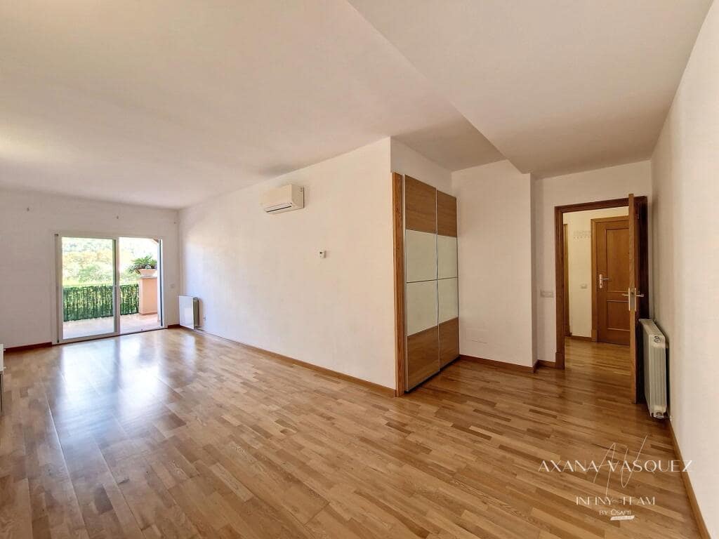 3 bedroom Apartment for rent in Soller - € 2,300 (Ref: 9400768)