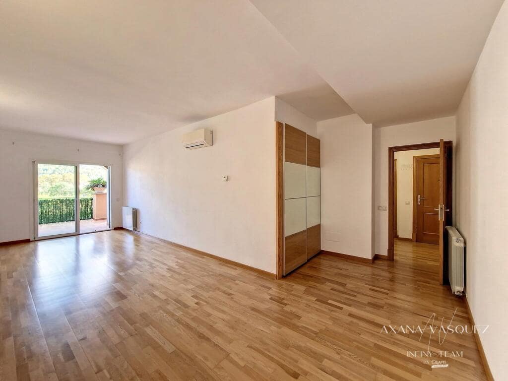 3 bedroom Apartment for rent in Soller - € 2,300 (Ref: 9400768)
