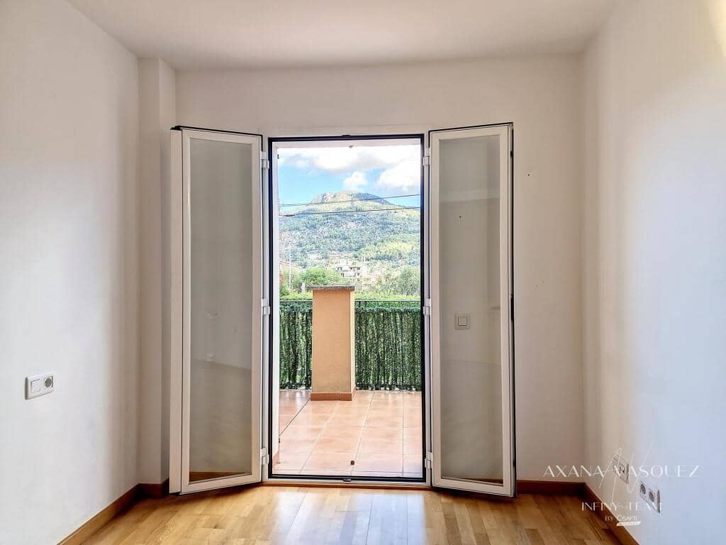3 bedroom Apartment for rent in Soller - € 2,300 (Ref: 9400768)