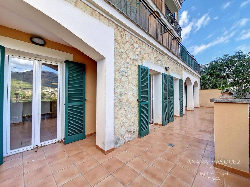 3 bedroom Apartment for rent in Soller - € 2,300 (Ref: 9400768)