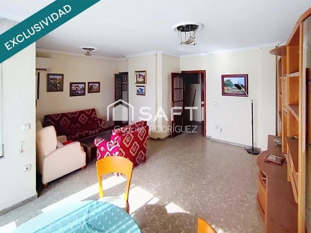 3 sovrum Lägenhet till salu i Santa Marina, Badajoz stad - 175 000 € (Ref: 9403242)