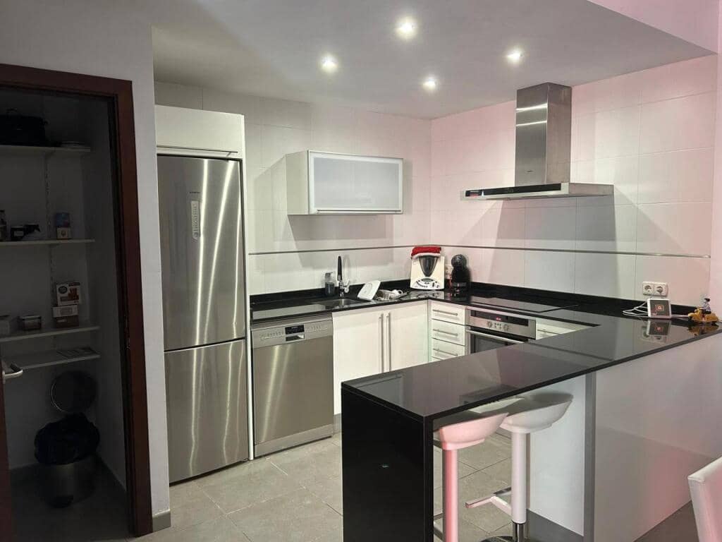 3 bedroom Terraced Villa for rent in Vilafranca de Bonany - € 1,500 (Ref: 9403243)