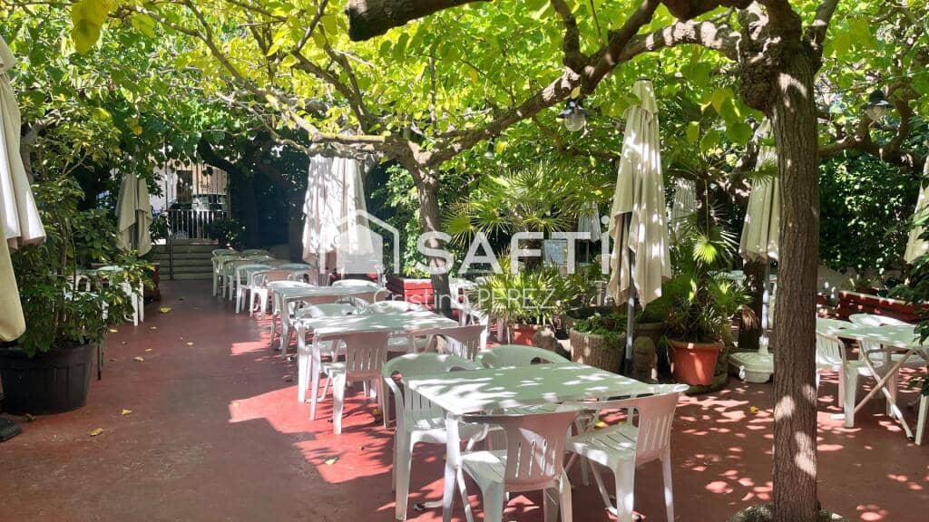 Kaupallinen myytävänä paikassa Pineda de Mar - 1 500 000 € (Ref: 9403244)