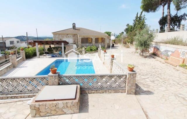 4 quarto Moradia para venda em Vidreres - 315 000 € (Ref: 9403248)