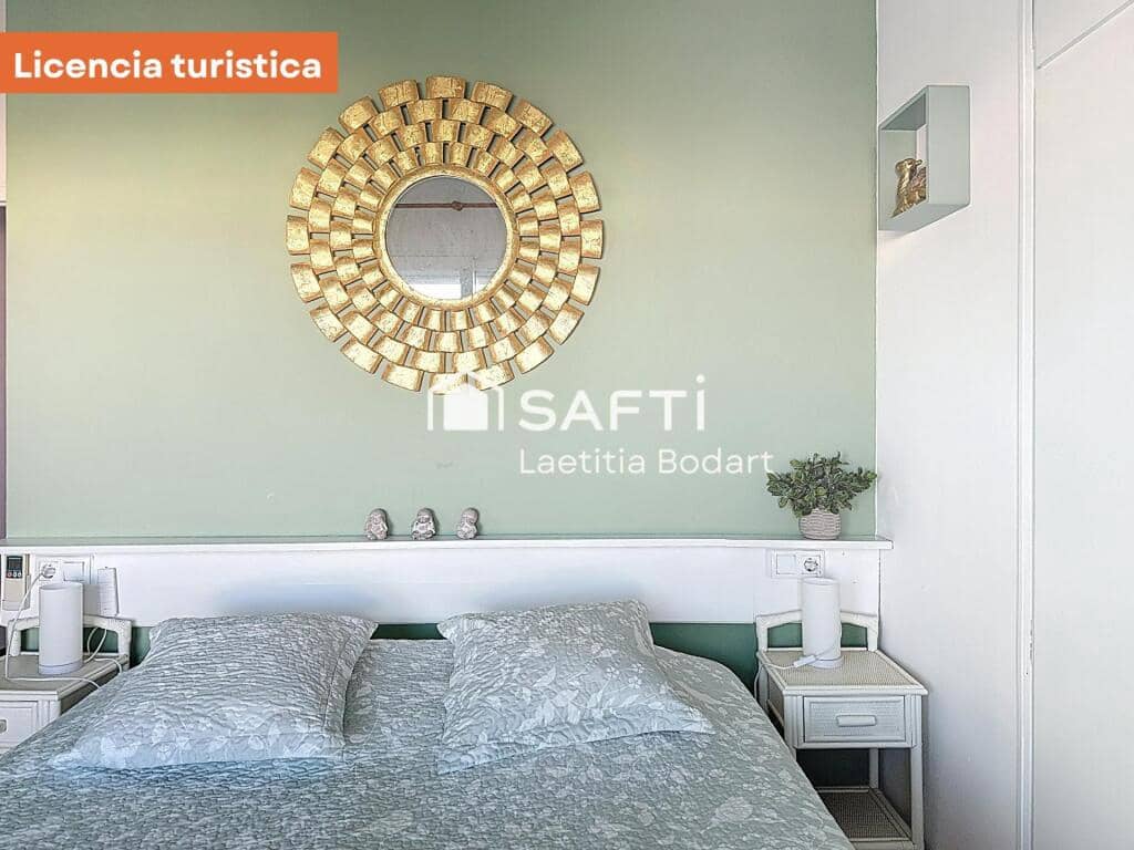 2 sovrum Takvåning till salu i Empuriabrava med garage - 435 000 € (Ref: 9403249)