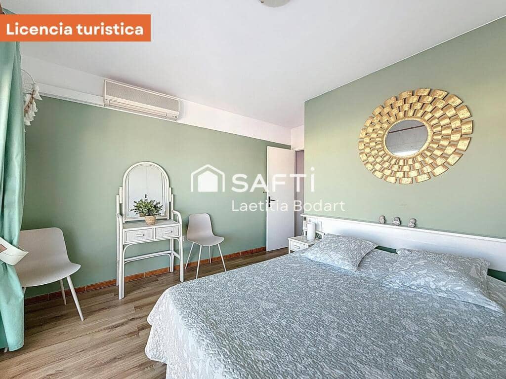 2 sovrum Takvåning till salu i Empuriabrava med garage - 435 000 € (Ref: 9403249)