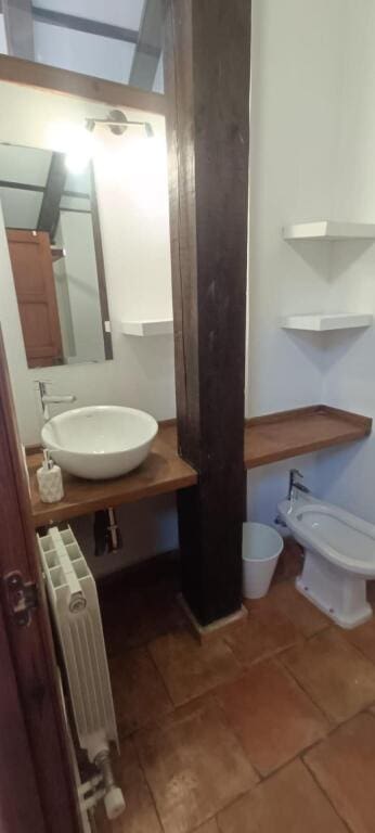 Kontor till salu i Segovia stad - 1 245 000 € (Ref: 9403253)