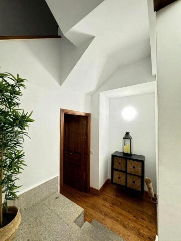 Kontor till salu i Segovia stad - 1 245 000 € (Ref: 9403253)